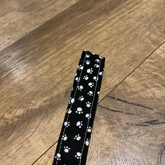 Dog keychain wristlet - hand crafted - Picture 2 of 4